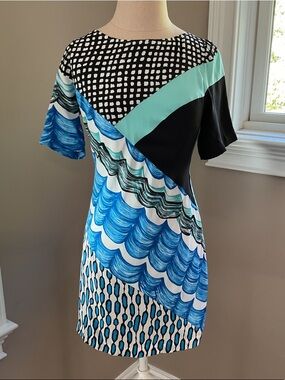 Plenty by Tracy Reese Blue, Black & Mint Geometric Wave Shift Dress